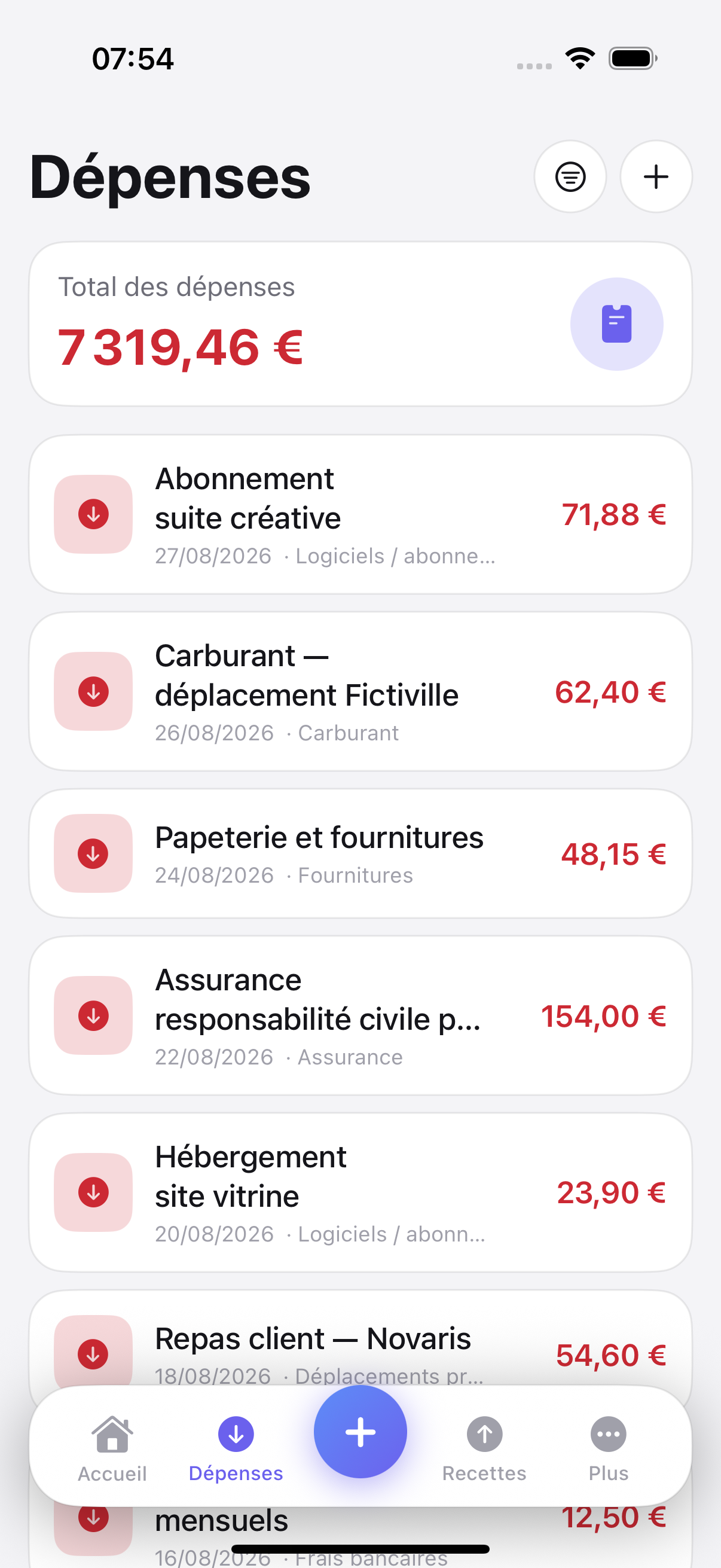 Écran Dépenses d’Aumely : total des dépenses et liste détaillée par catégorie.